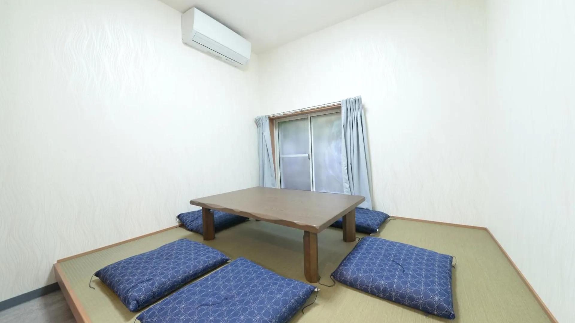 Holiday home 和ノ楓cottage　新宿の2階建て5室2シャワー2トイレ Tokyo